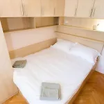 Large & Spacious With Fantastic Views *
