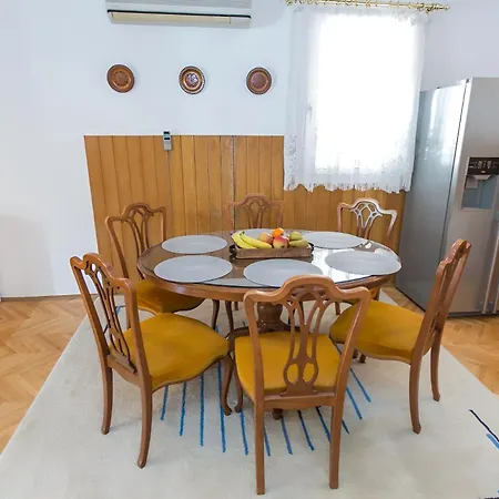 Daire Large & Spacious With Fantastic Views *